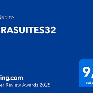 https://norasuites32.tenerifehoteles.net